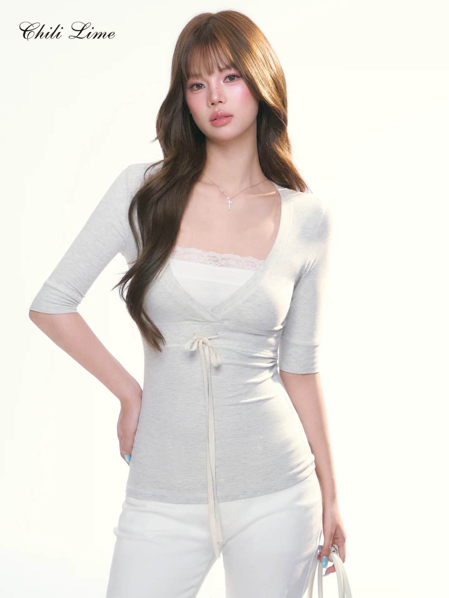chili lime 오리지널 디자인 핫걸 u 칼라 긍정적 인 어깨 중간 소매 티셔츠 슬림해 보이는 대 네클라인 반소매 맨위 여성 여름 상세 이미지 4