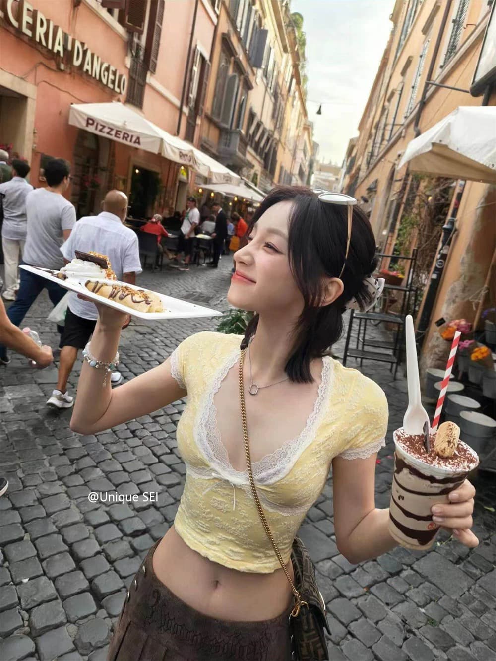 송 비 제나라 같은 단락 한 부서 여름 핫걸 레이스 조각 슬림해 보이는 다용도 반팔 티셔츠 맨위 이미지 2