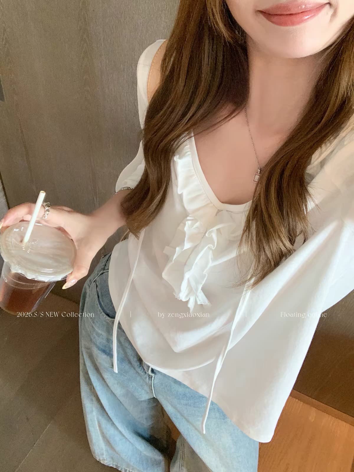 한 번 작은 짭짤한 한 부서 화이트 프릴 V넥 7부 소매 티셔츠 여성 여름 루즈핏 디자인 센스 슬림해 보이는 긍정적 인 어깨 의류 이미지 2
