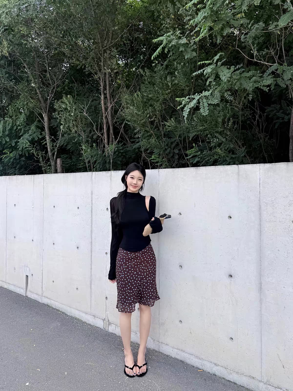 laareetoo 2 가지 색상 긴팔 오픈 가디건 여성 이른 가을 2026 새로운 몸매 가꾸기 슬림해 보이는 조끼 원피스 세트 상세 이미지 6
