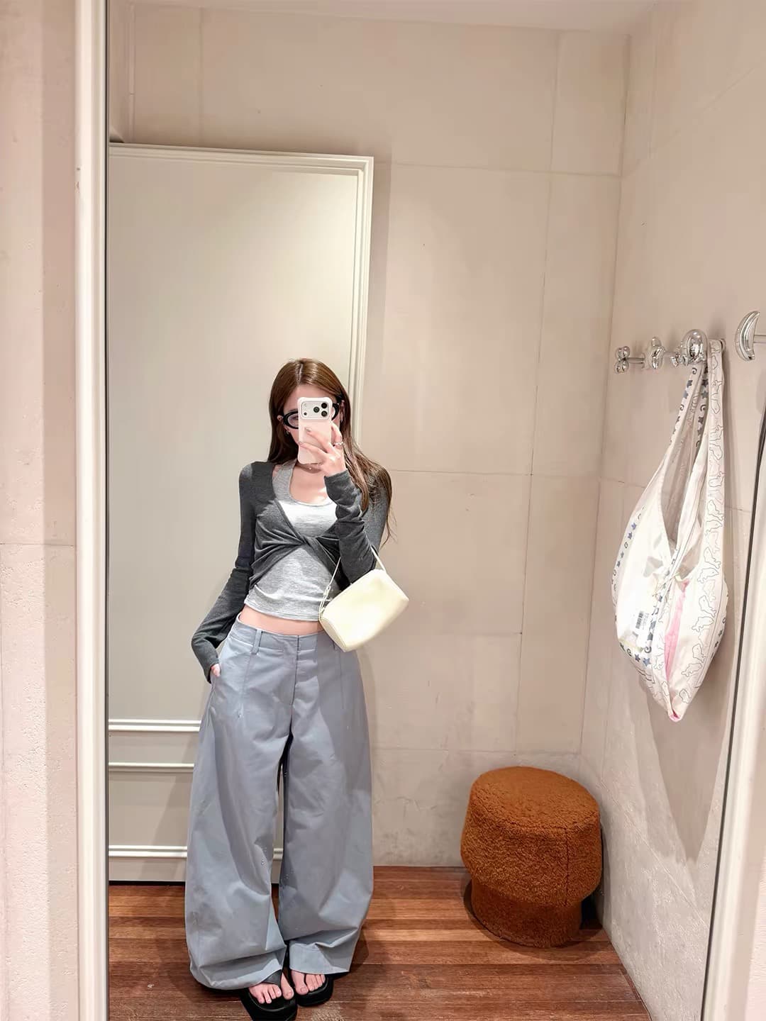 yookson 느슨함 산소 센스 라이 경기 서울 면 혼방 페이크 레이어드 맨위 여성 행침 목 비틀림 긴팔 티셔츠 블라우스 상세 이미지 5