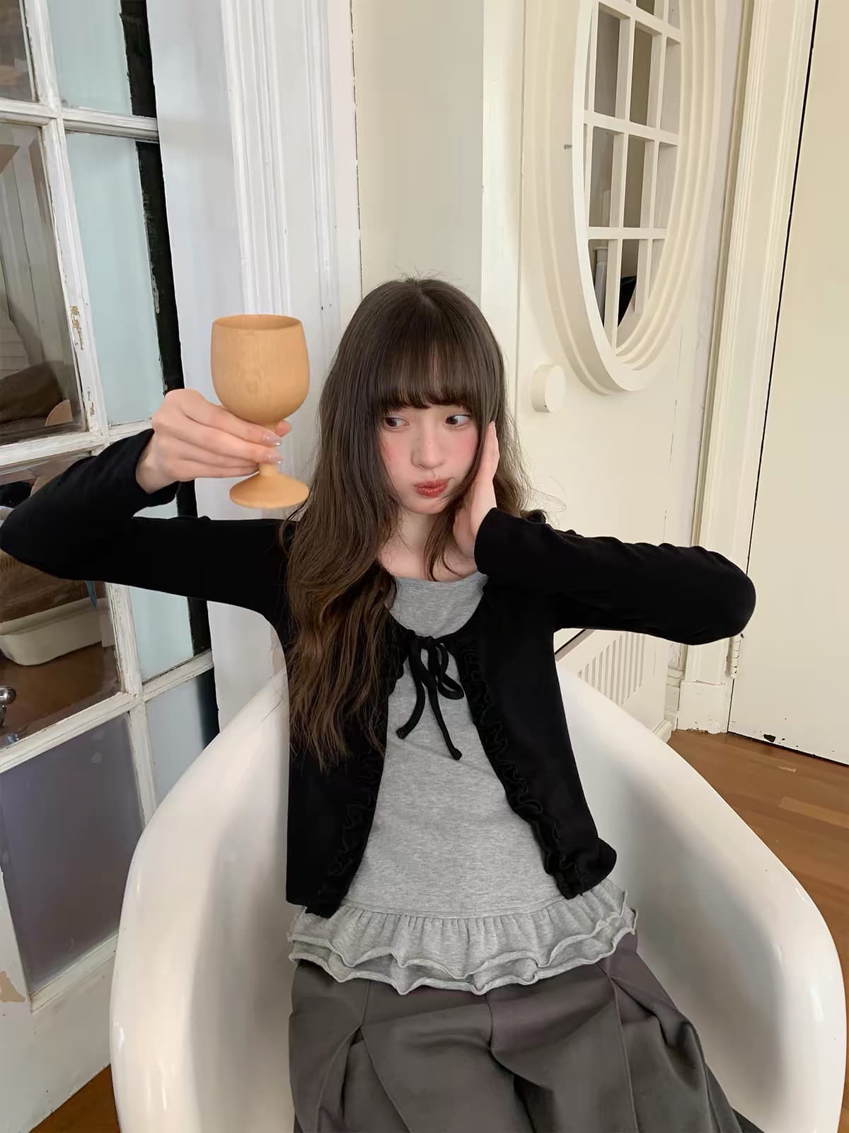 안녕하세요. 대포 페이크 레이어드 패치워크 긴팔 기본 셔츠 여성 봄 가을 작은 대중 분위기 센스 프릴 오픈 가디건 맨위 상세 이미지 5