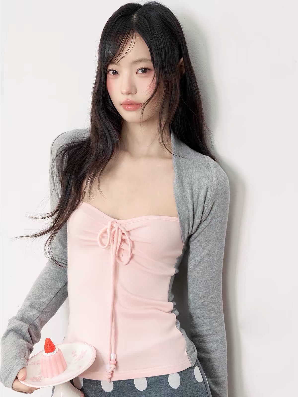 lennea 한 부서 소녀 바람 배색 어깨 튜브탑 페이크 레이어드 긴팔 느슨함 센스 티셔츠 몸매 가꾸기 슬림해 보이는 맨위 상세 이미지 4