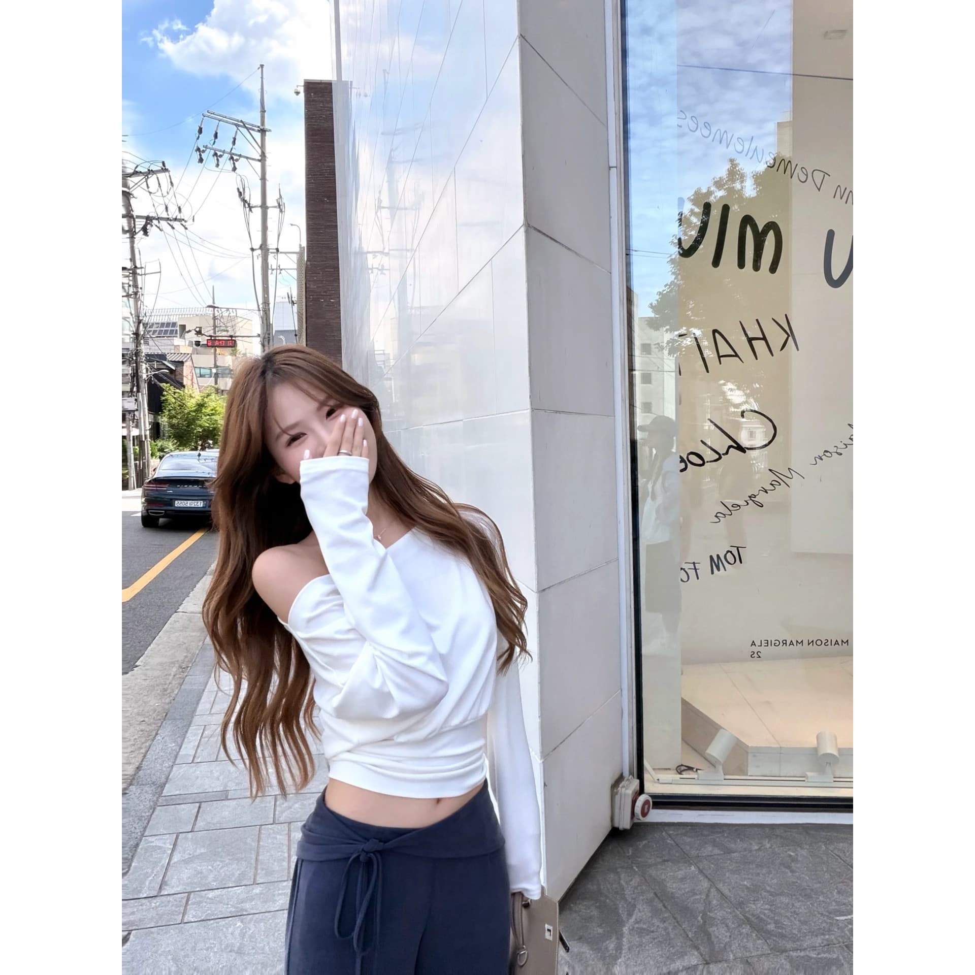 yookson 산소 유럽 니켈 부드러운 폭탄 주간 실크 양모 비스듬한 어깨 오프숄더 둘 착용 허리 수축 슬림해 보이는 긴팔 티셔츠 이미지 4