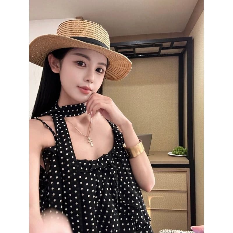 망사 네리 수 있습니다. 조정 어깨끈 도트 무늬 프릴 캐미솔 행침 목 레이스업 쉬폰 톱 이미지 4