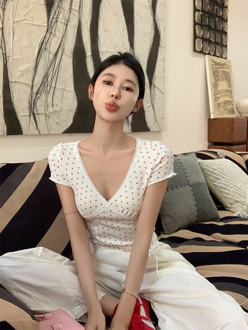 원본 3 색 핫걸 바람 레이스 조각 V넥 반팔 티셔츠 여성 여름 레트로 레오파드 무늬 몸매 가꾸기 맨위 상세 이미지 9
