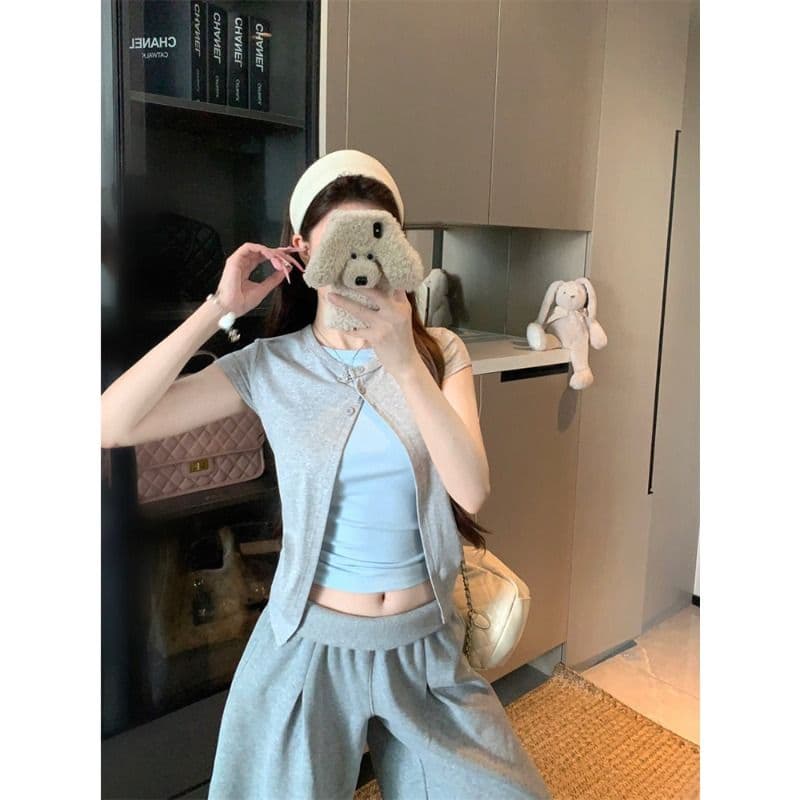 와 사고 방식 페이크 레이어드 반팔 티셔츠 여성 여름 디자인 센스 배색 패치워크 몸매 가꾸기 슬림해 보이는 맨위 트렌디