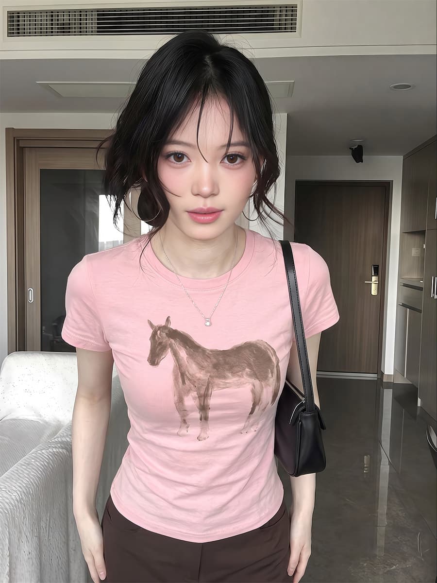 달콤함 소녀 하트 프린트 홀로우 아웃 라운드 넥 티셔츠 연령 감소 한 부서 몸매 가꾸기 쇼트 스타일 허리 수축 작은 대중 긍정적 인 어깨 의류 상세 이미지 3