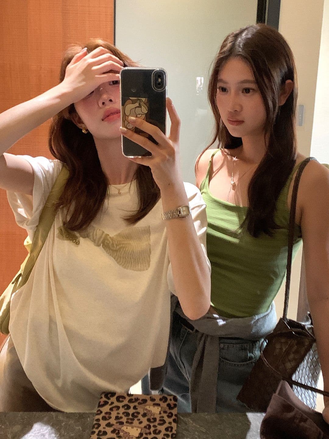 원본 원단 한 부서 루즈핏 슬림해 보이는 나비 매듭 프린트 피부 센스 면 소재 라운드 넥 반팔 티셔츠 여성 이미지 4