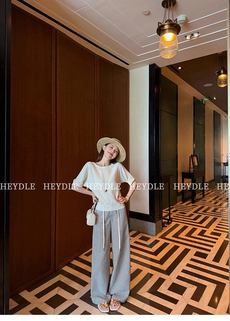 2026 여름 새로운 한국 스타일 배트윙 소매 니트 스웨터 보트넥 비스듬한 어깨 둘 착용 반팔 여성 상세 이미지 5
