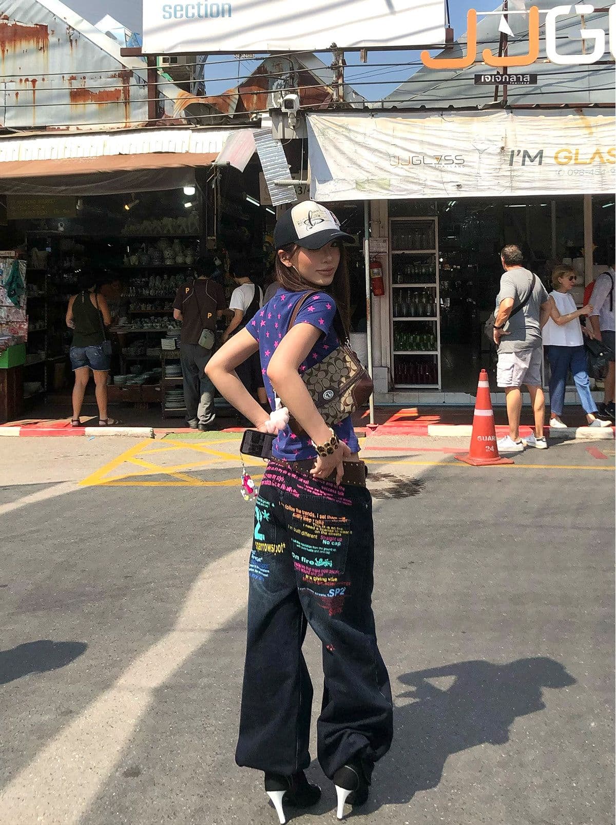 40 순면 92 면 8 암모니아 Lun 캐주얼 알파벳 별 전체 인쇄 라운드 넥 티셔츠 슬림해 보이는 다용도 반팔 기본 셔츠 상세 이미지 6