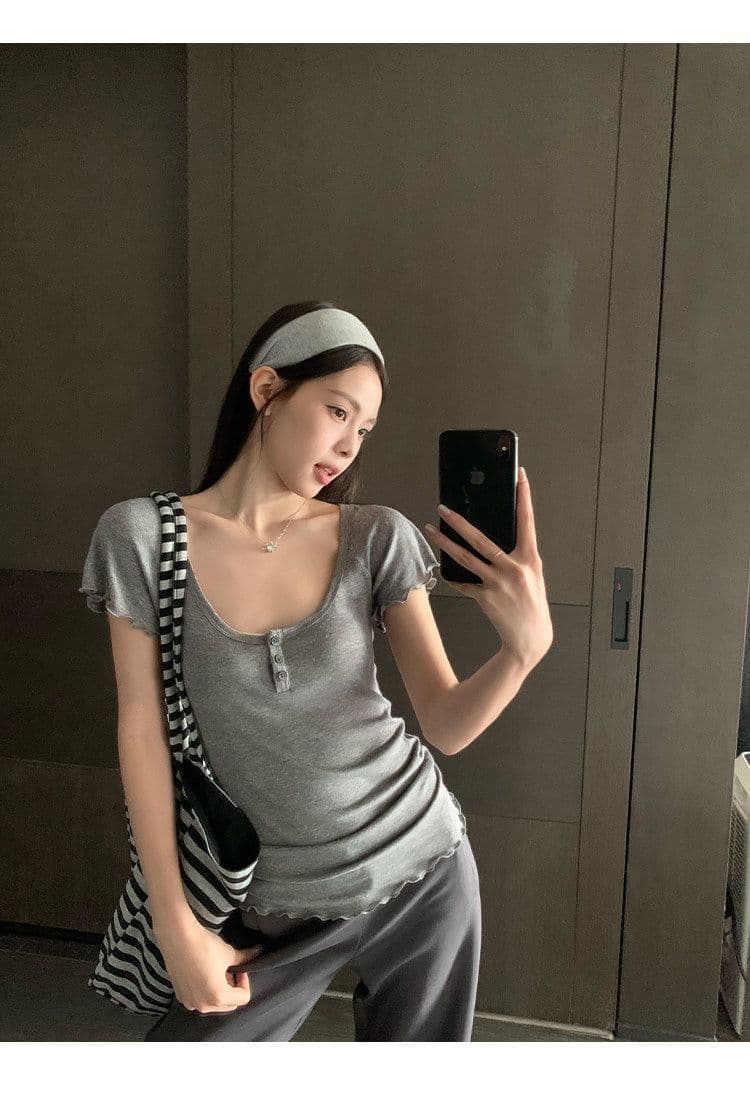 원본 원단 회색 u 칼라 긍정적 인 어깨 반팔 티셔츠 여성 여름 몸매 가꾸기 슬림해 보이는 미니멀리즘 다용도 맨위 상세 이미지 7