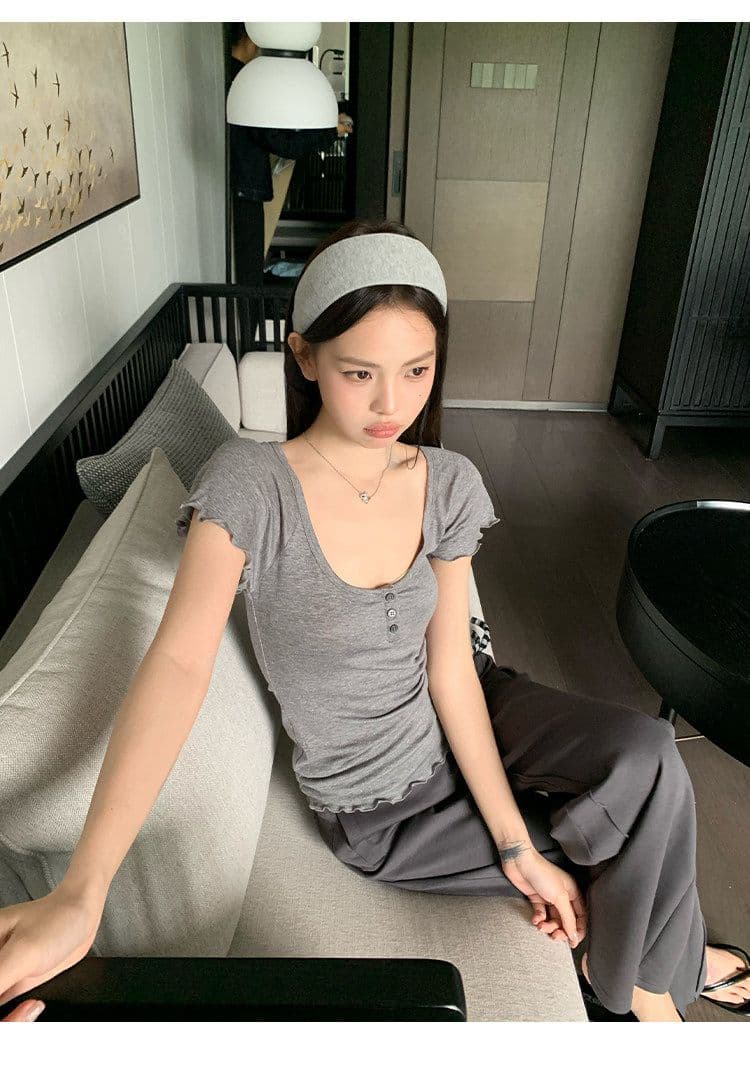 원본 원단 회색 u 칼라 긍정적 인 어깨 반팔 티셔츠 여성 여름 몸매 가꾸기 슬림해 보이는 미니멀리즘 다용도 맨위 상세 이미지 15