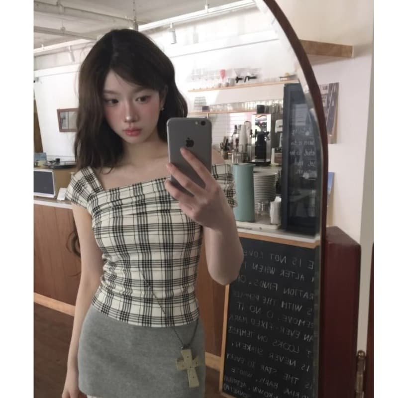 원본 것 한 부서 오프숄더 반팔 티셔츠 여성 여름 몸매 가꾸기 허리 수축 디자인 센스 오프숄더 쇼트 스타일 맨위 이미지 2