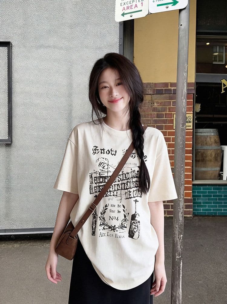 원본 원단 당겨서 이후 패키지 균열 낙서 프린트 반팔 티셔츠 여성 다용도 루즈핏 슬림해 보이는 풀오버 맨위 이미지 2