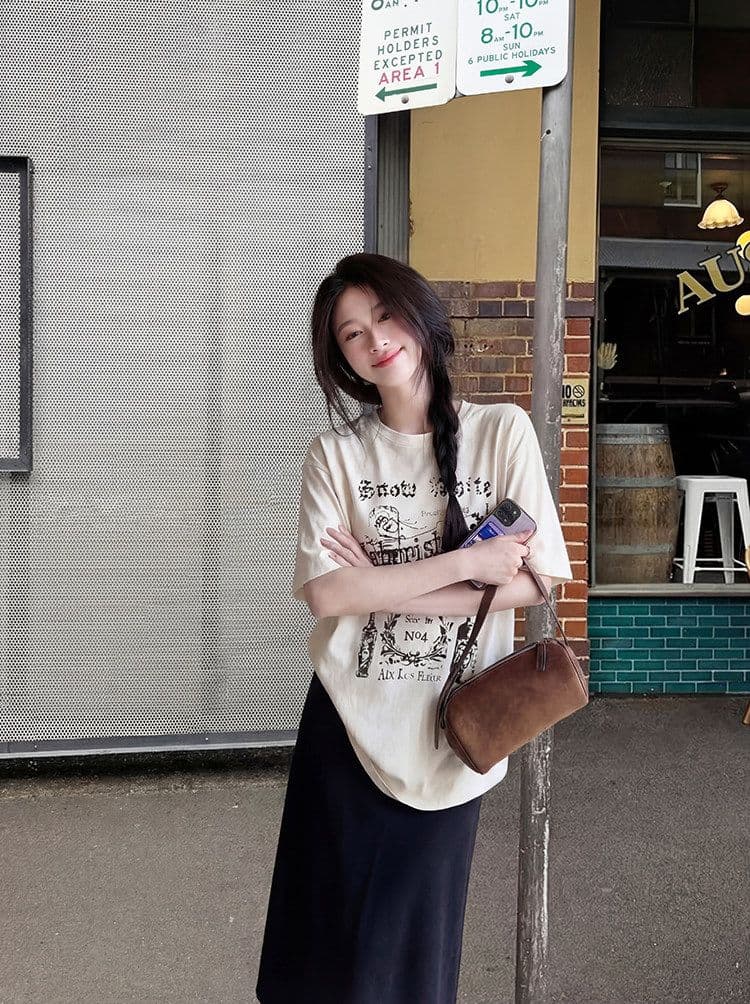 원본 원단 당겨서 이후 패키지 균열 낙서 프린트 반팔 티셔츠 여성 다용도 루즈핏 슬림해 보이는 풀오버 맨위 상세 이미지 4