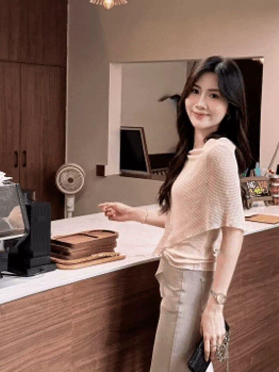 85 접착제 15 폴리에스터 페이크 레이어드 불규칙 숄 스타일 니트 스웨터 여성 다용도 슬림해 보이는 맨위 얇은 상세 이미지 5