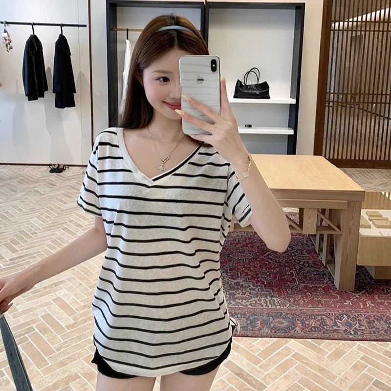 원본 컬러 짜임 기사 흑백 줄무늬 V넥 반팔 티셔츠 여성 여름 느긋한 캐주얼 바람 순수한 욕망 블라우스 맨위 이미지 2