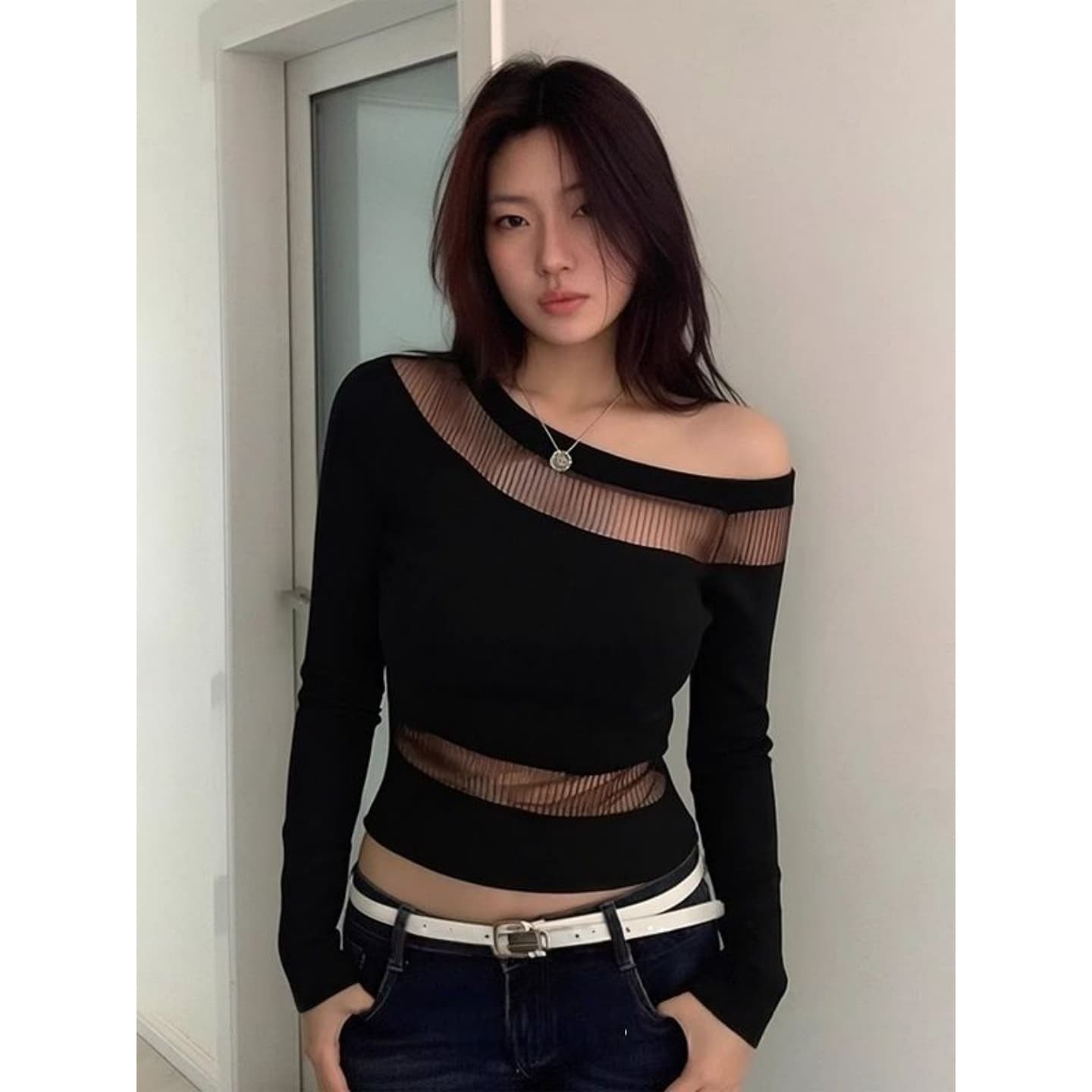 와 사고 방식 모달 260 그램 2 2 핫걸 검정색 오프숄더 비스듬한 칼라 인사이드 가져 가라. 기본 셔츠 여성 상세 이미지 2