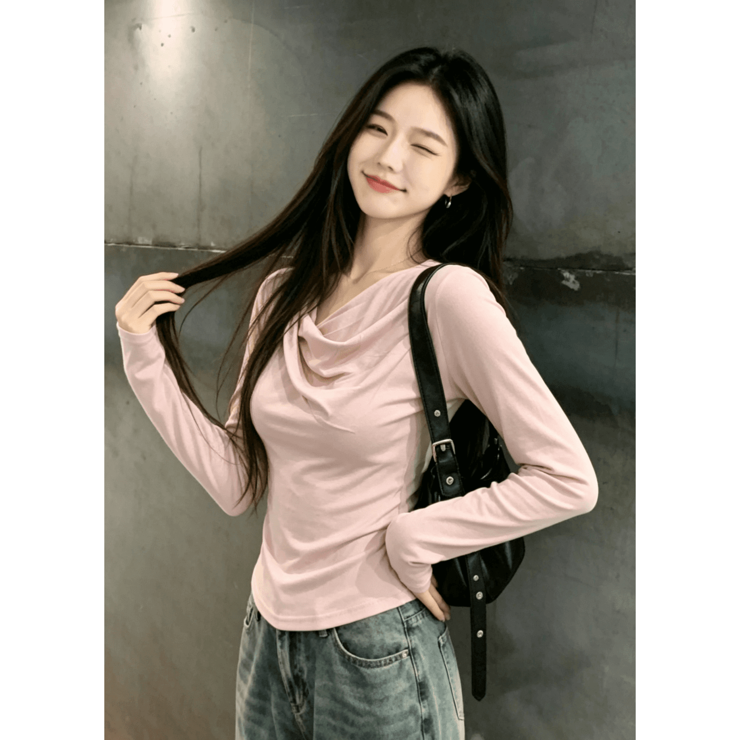 와 사고 방식 모달 260 그램 1 1 작은 대중 Chic 트위스트 Pleat 비스듬한 칼라 슬림해 보이는 긴팔 맨위 상세 이미지 3
