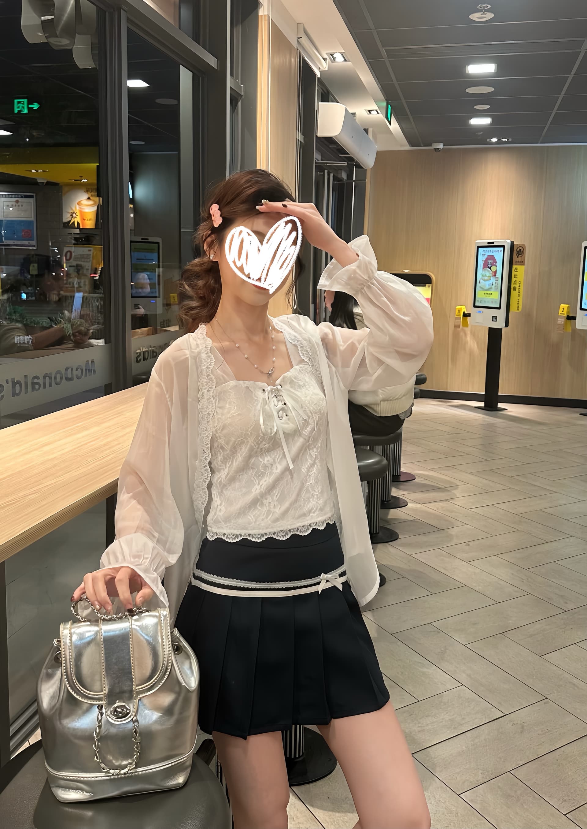 화이트 레이스 슬립 쉬폰 자외선 차단 오픈 가디건 해군 플리츠 미니 스커트 3종 세트 이미지 4