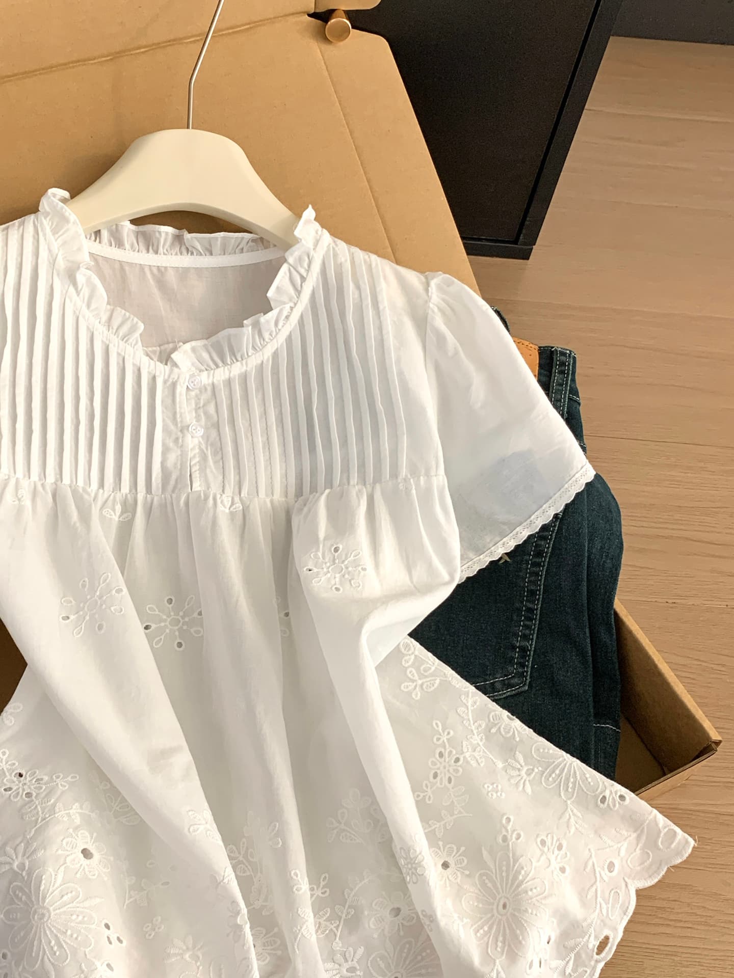 실사 통제 가격 20 달콤함 화이트 홀로우 아웃 자수 인형 셔츠 여성 여름 루즈핏 프릴 레이스 셔츠 맨위 상세 이미지 4