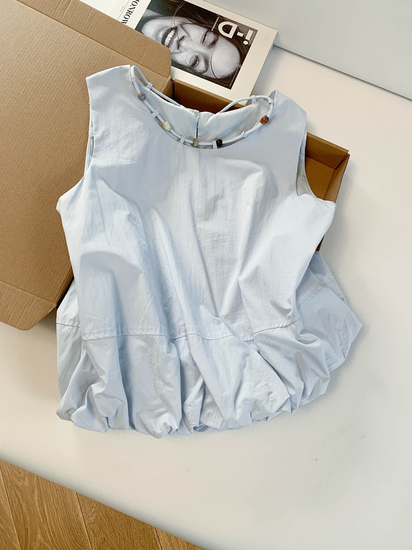 실사 통제 가격 20 한 부서 파란색 미니멀리즘 비즈 민소매 여성 셔츠 여름 작은 키 꽃밭 조끼 맨위 상세 이미지 8