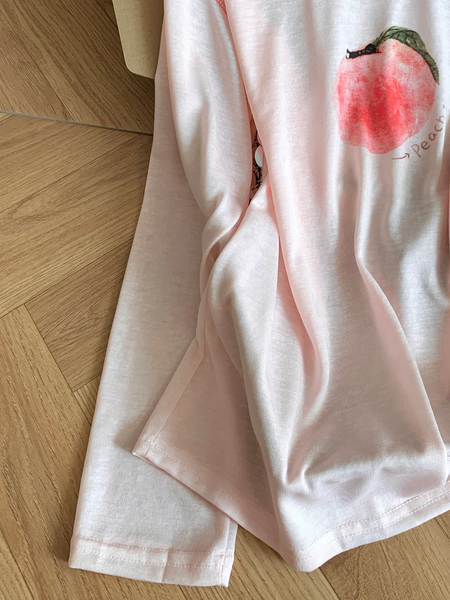 실사 통제 가격 20 한 부서 배색 과일 프린트 긴팔 티셔츠 여성 여름 얇은 스타일 자외선 차단 블라우스 맨위 상세 이미지 9