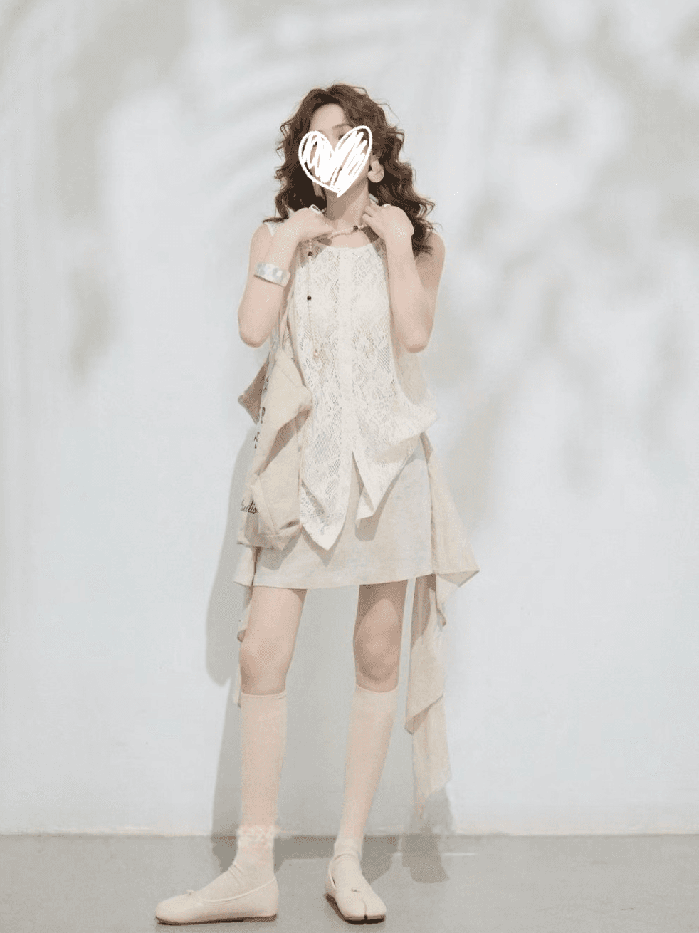 잉 어린이 맞춤 벚꽃 Pinellia 디자인 센스 홀로우 아웃 레이스 베스트 품격 레이스 민소매 맨위 상세 이미지 3