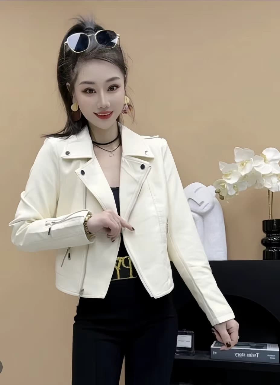 2026 가을 겨울철 새로운 패션 품격 검정색 재킷 폴로 칼라 하이웨이스트 지갑 지퍼 쇼트 스타일 가죽 재킷 여성 코트 이미지 4