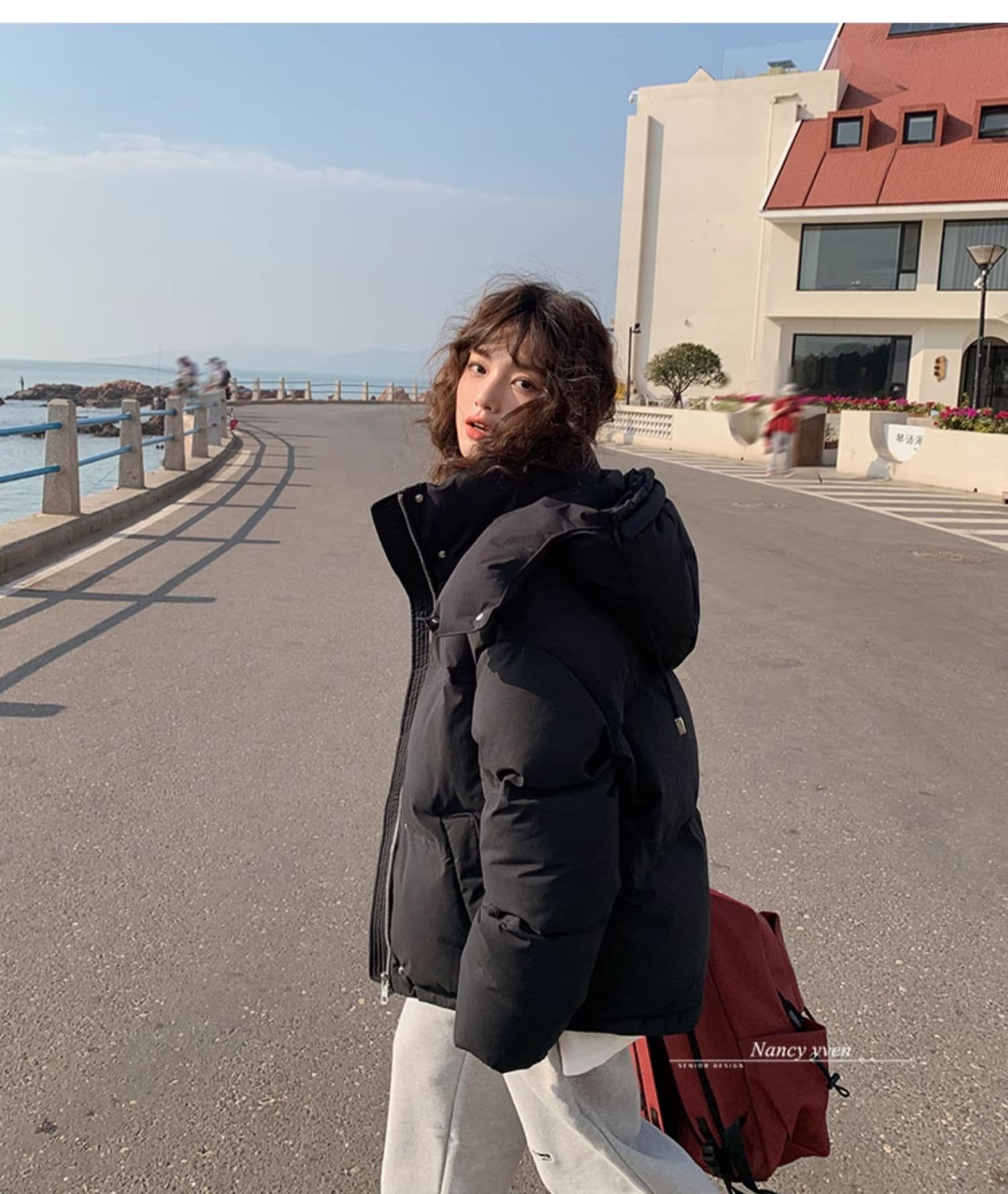 우유 파란색 다운 재킷 2024 년 새로운 남녀 커플 두꺼운 작은 대중 디자인 센스 빵 겨울 면 옷 재킷 상세 이미지 21