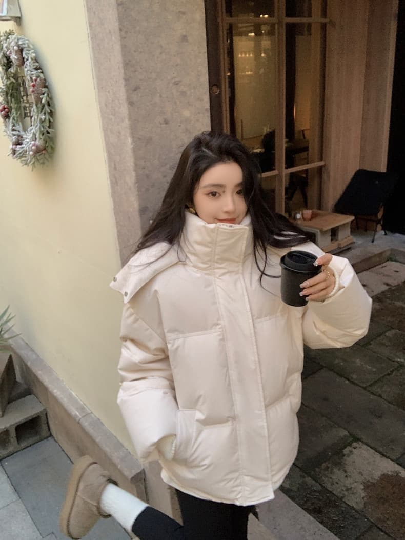 우유 파란색 다운 재킷 2024 년 새로운 남녀 커플 두꺼운 작은 대중 디자인 센스 빵 겨울 면 옷 재킷 상세 이미지 44