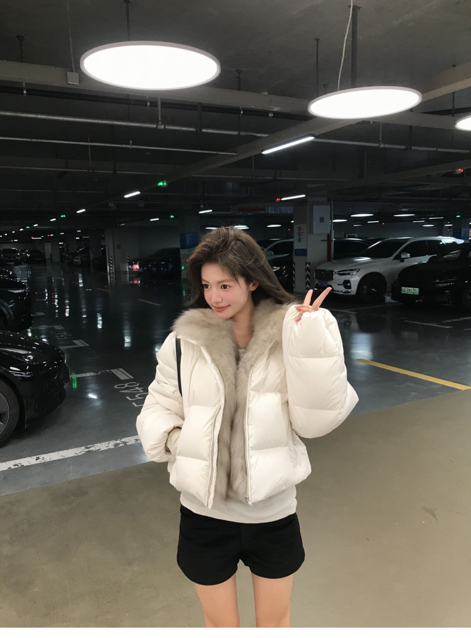 학원 패치워크 쇼트 스타일 아래 면화 의류 여성 모방 여우 모피 칼라 루즈핏 두꺼운 작은 키 한국 스타일 빵 외투 상세 이미지 4