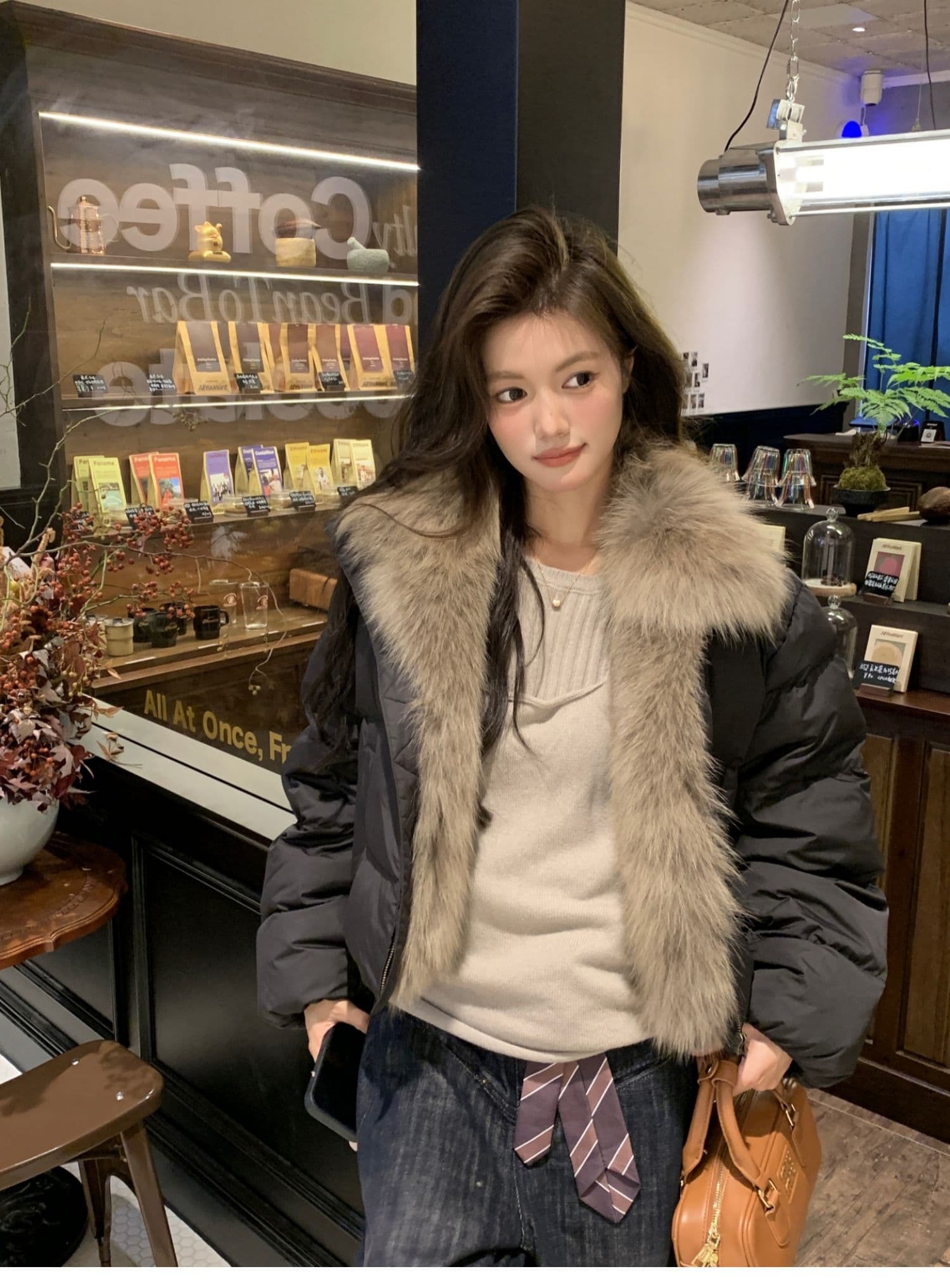 학원 패치워크 쇼트 스타일 아래 면화 의류 여성 모방 여우 모피 칼라 루즈핏 두꺼운 작은 키 한국 스타일 빵 외투 상세 이미지 15