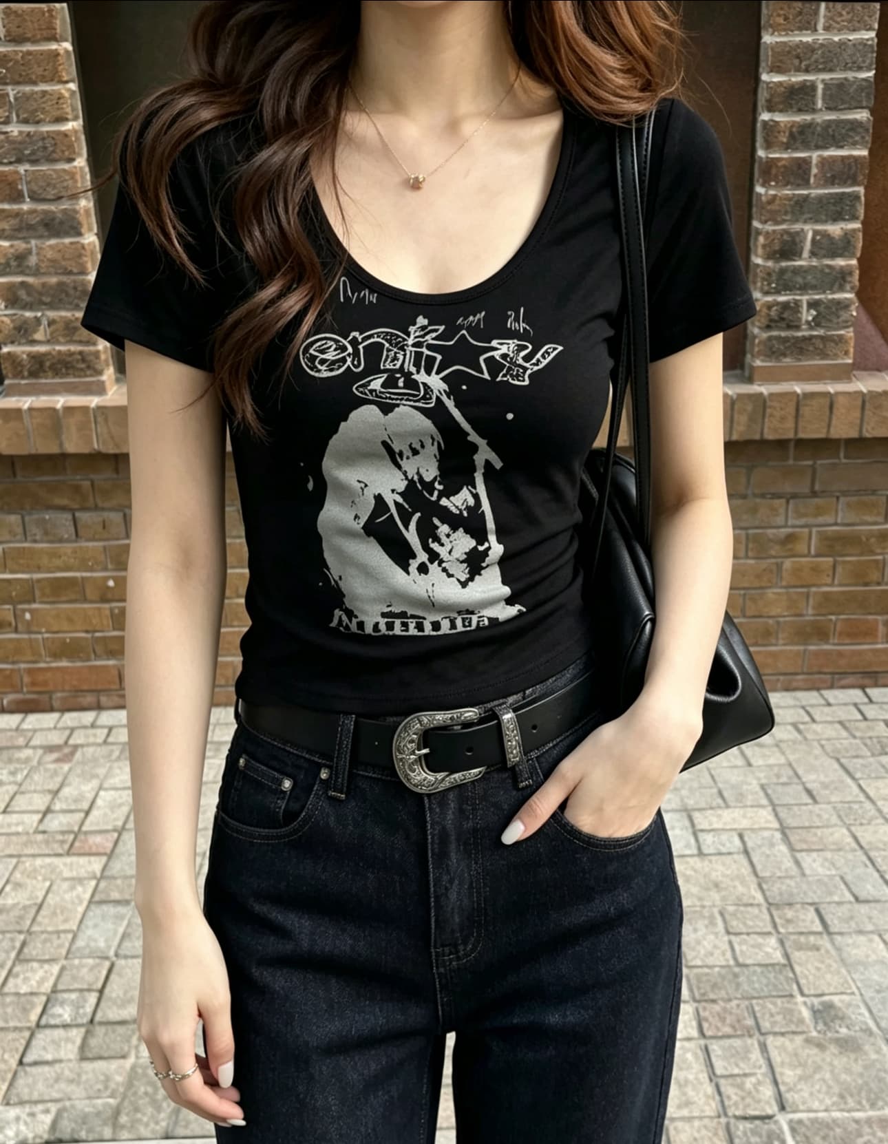 아메리칸 레트로 초상화 프린트 u 칼라 반팔 티셔츠 여성 여름 핫걸 몸매 가꾸기 슬림해 보이는 긍정적 인 어깨 검정색 맨위 상세 이미지 7