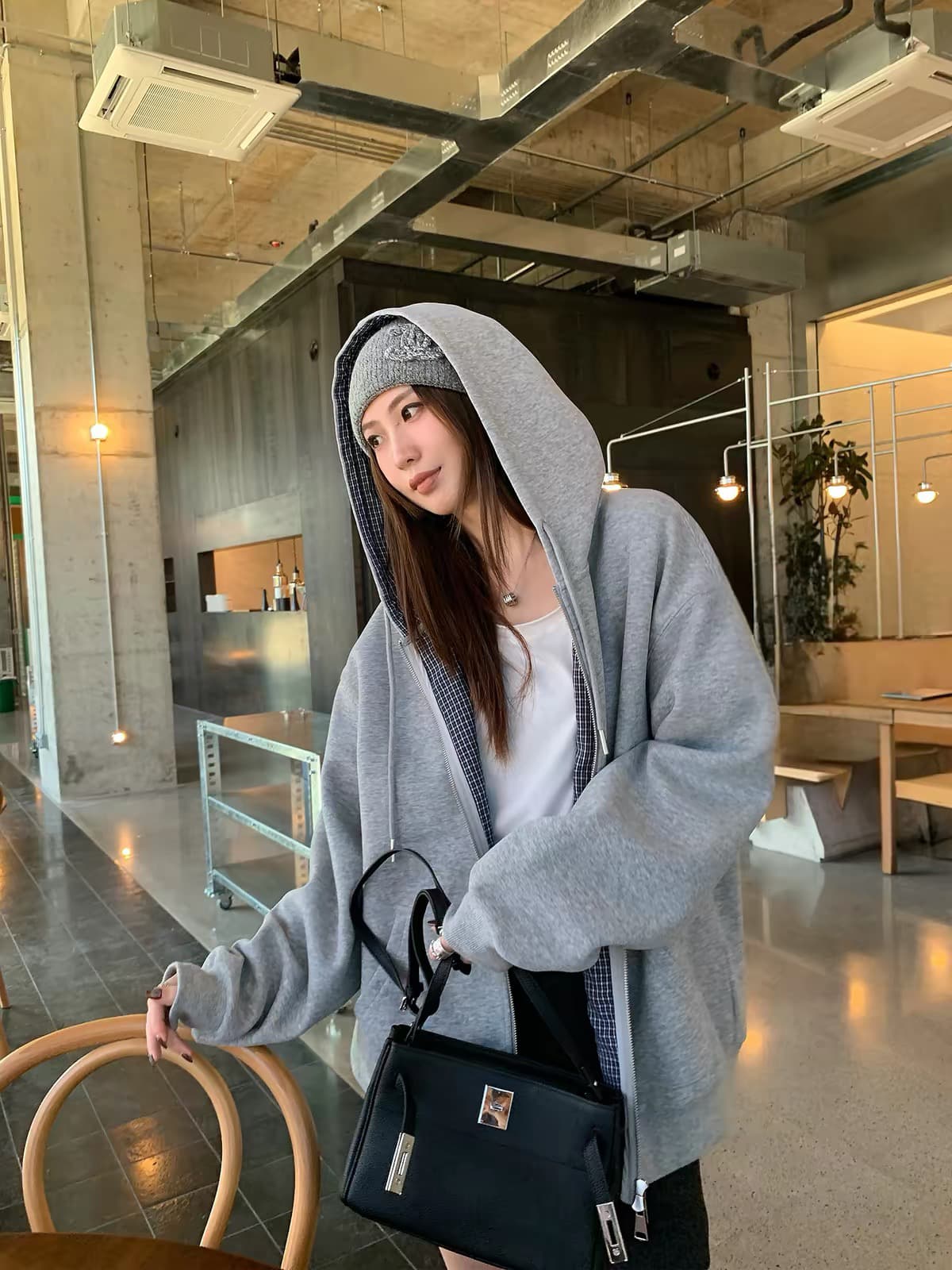 체크무늬 패치워크 디자인 느긋한 후드 티 스웨터 여성 가을 miu 부서 회색 지퍼 작은 대중 카디건 코트 상세 이미지 5