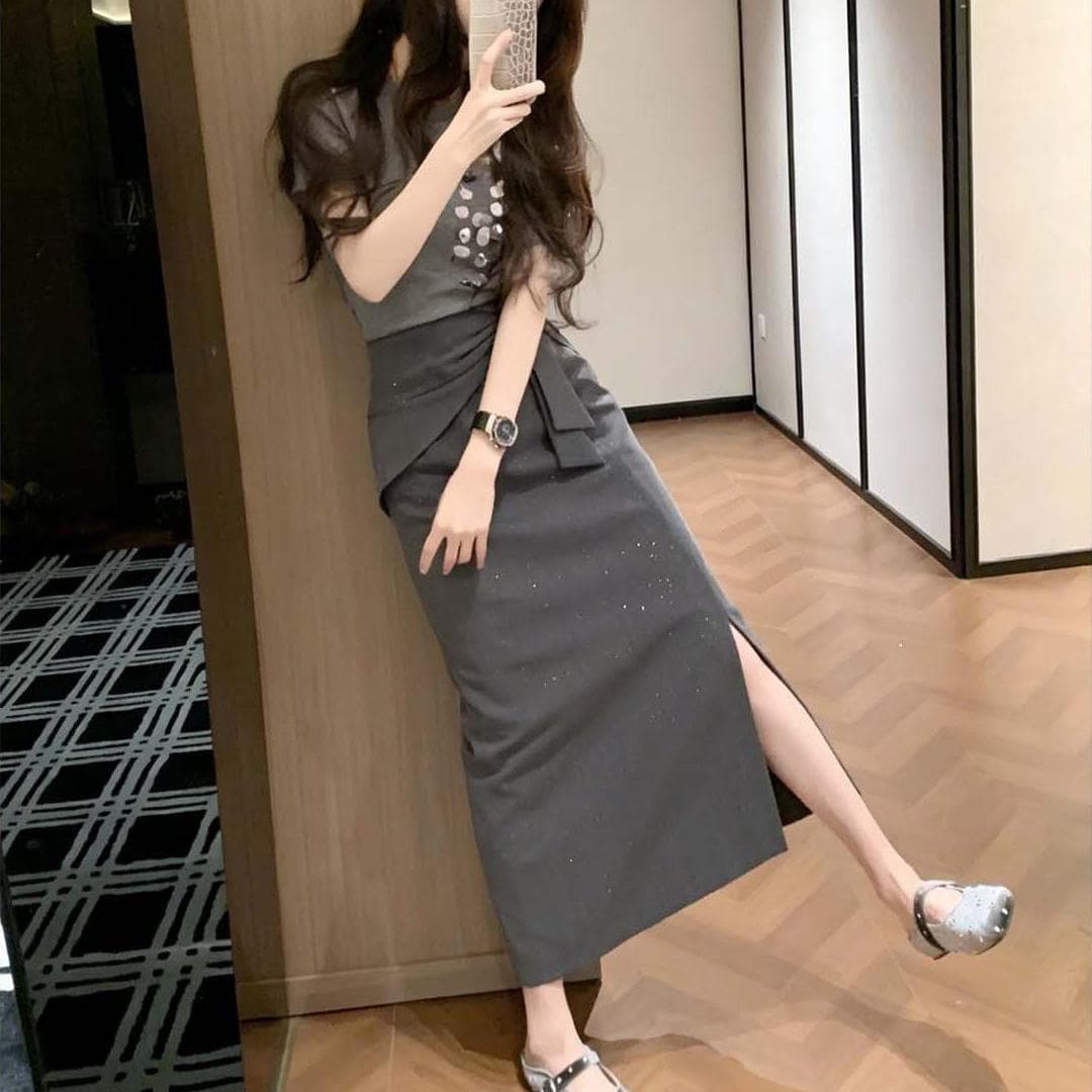 프랑스식 여름 새로운 품격 빛 럭셔리 디자인 센스 스팽글 반팔 맨위 트임 반신 스커트 슬림해 보이는 세트 이미지 4