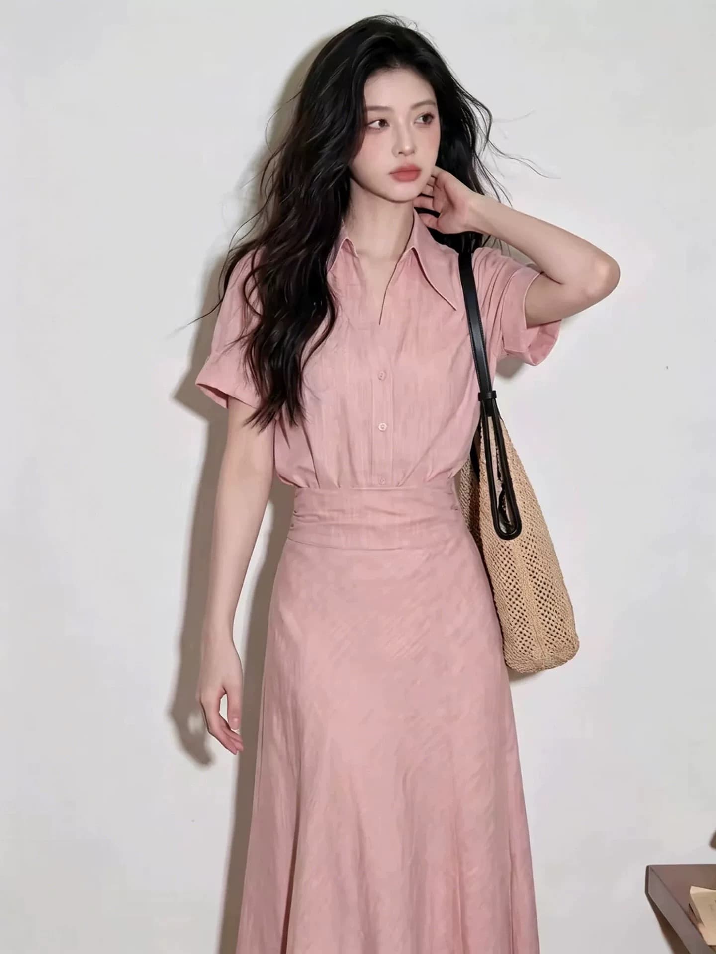 빛 사람들 코치 착용 가져 가라. 전체 집합 여성 의류 2026 여름 느슨함 센스 핑크색 셔츠 반신 치마 투피스 슈트 상세 이미지 4