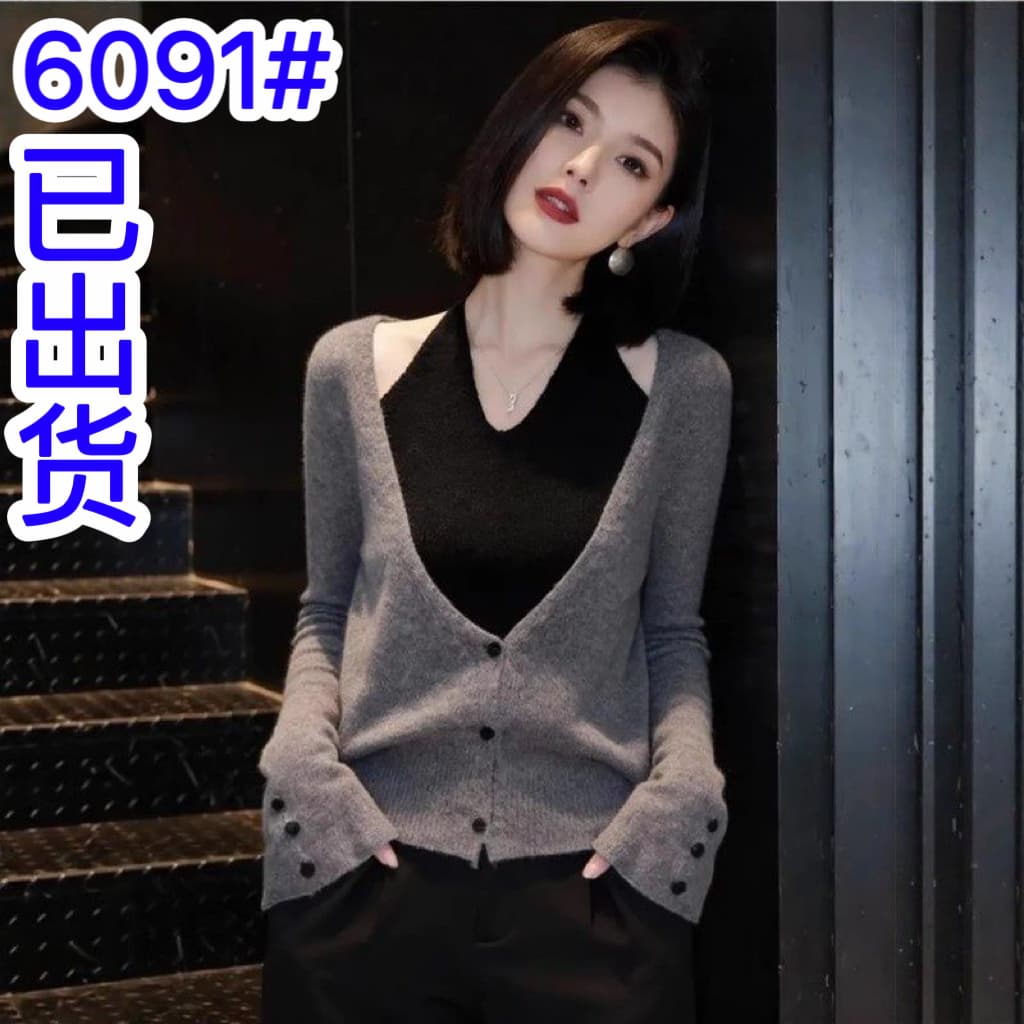 프랑스식 페이크 레이어드 V넥 행침 목 니트 스웨터 여성 봄 가을 패션 마이크로 지방 mm 슬림해 보이는 연령 감소 다용도 스웨터 맨위 이미지 2