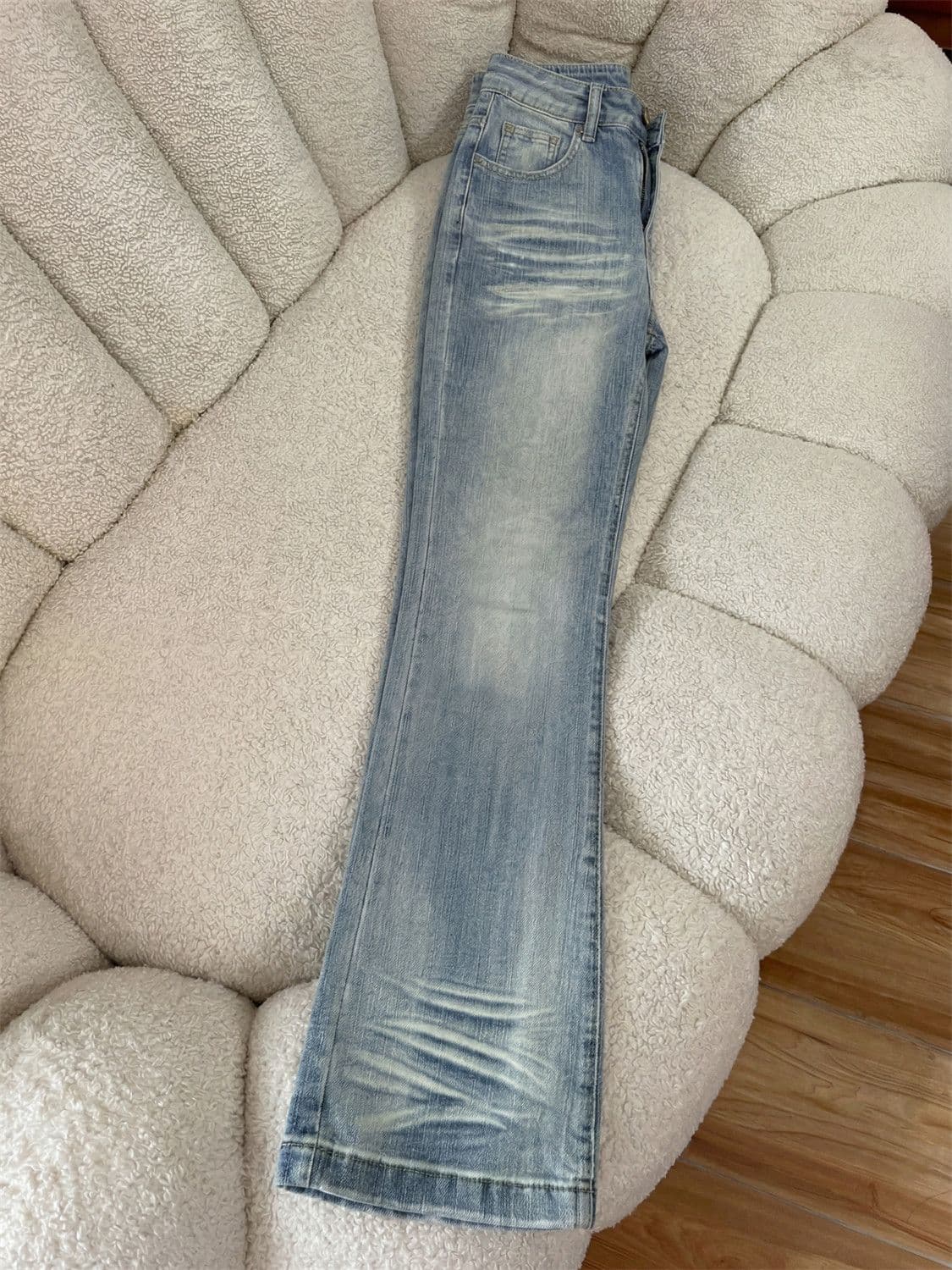 웃음 하 디자인 센스 마이크로 나팔 청바지 여성 봄 가을 새로운 슬림해 보이는 디스플레이 높음 패션 핫걸 나팔 청바지 상세 이미지 5