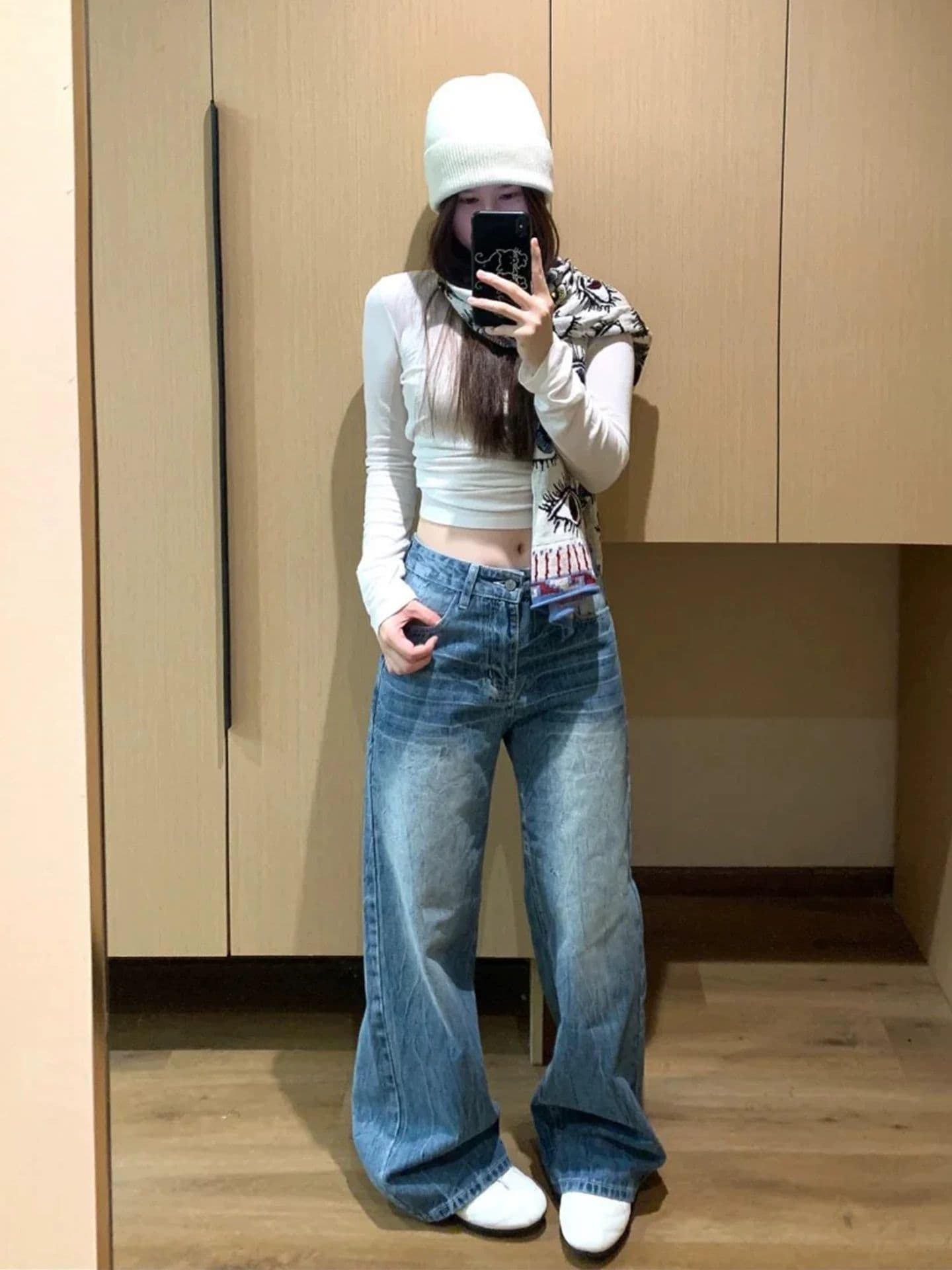 상표 패치 스트레이트 청바지 여성 봄 가을 새로운 달콤한 차가운 루즈핏 패션 스트레이트 바닥 청소 청바지 트렌디 상세 이미지 2