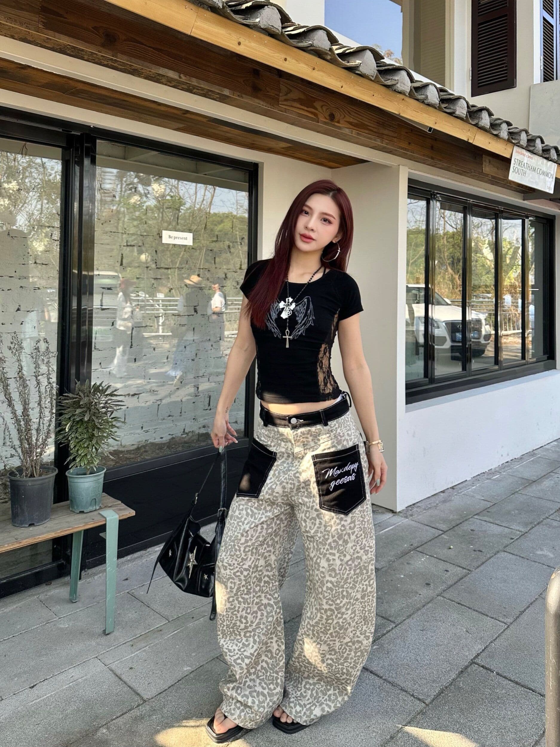 웃음 하 ins 출퇴근 스트레이트 청바지 아이들 봄 가을 새로운 디자인 센스 루즈핏 넓은 다리 바닥 청소 청바지 상세 이미지 10