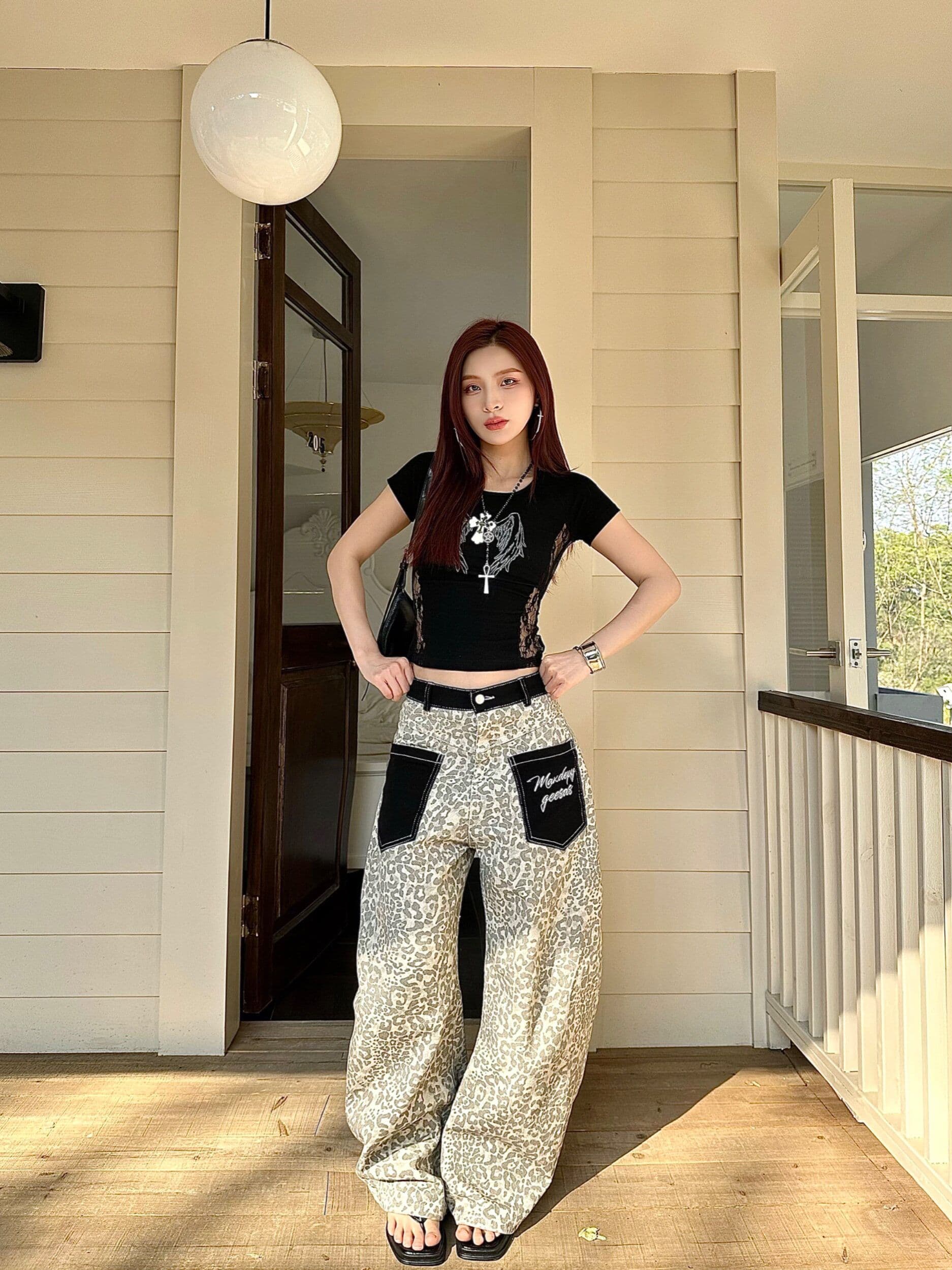 웃음 하 ins 출퇴근 스트레이트 청바지 아이들 봄 가을 새로운 디자인 센스 루즈핏 넓은 다리 바닥 청소 청바지 상세 이미지 11