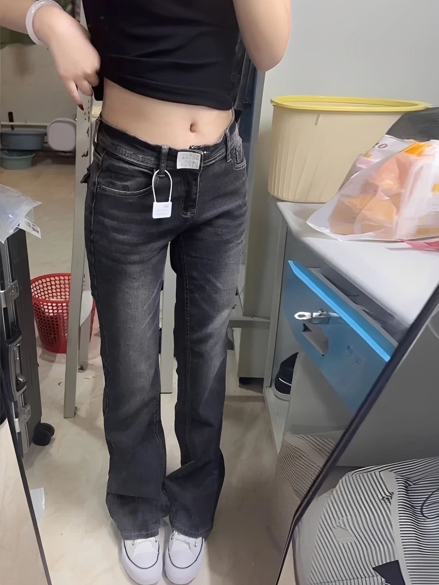 아메리칸 핫걸 로우 웨이스트 부츠컷 청바지 여성 새로운 다용도 좁은 에디션 몸매 가꾸기 슬림해 보이는 신축성 나팔 바지 이미지 4