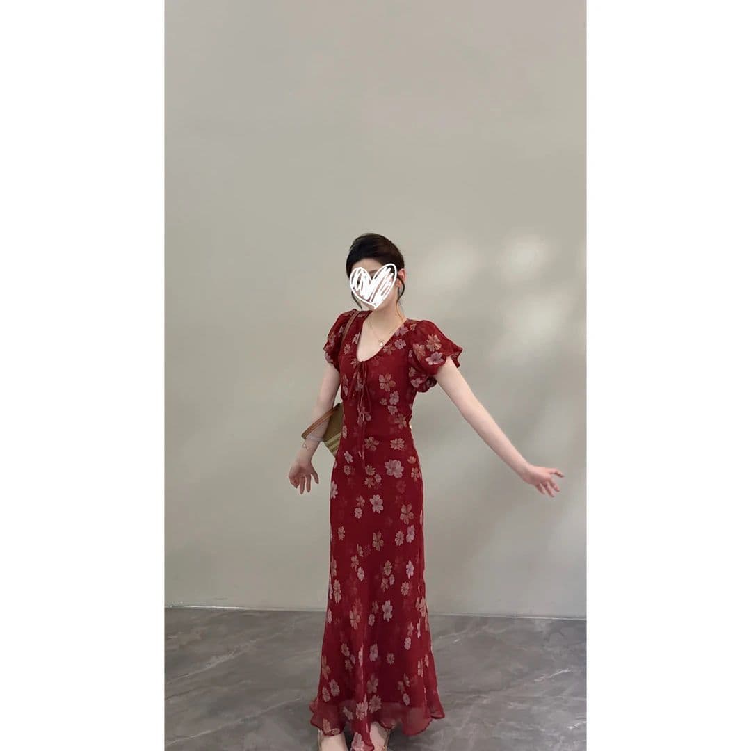 2026 여름 새로운 프랑스식 꽃무늬 허리 수축 슬림해 보이는 품격 패션 롱 스커트 여성 드레스 상세 이미지 2