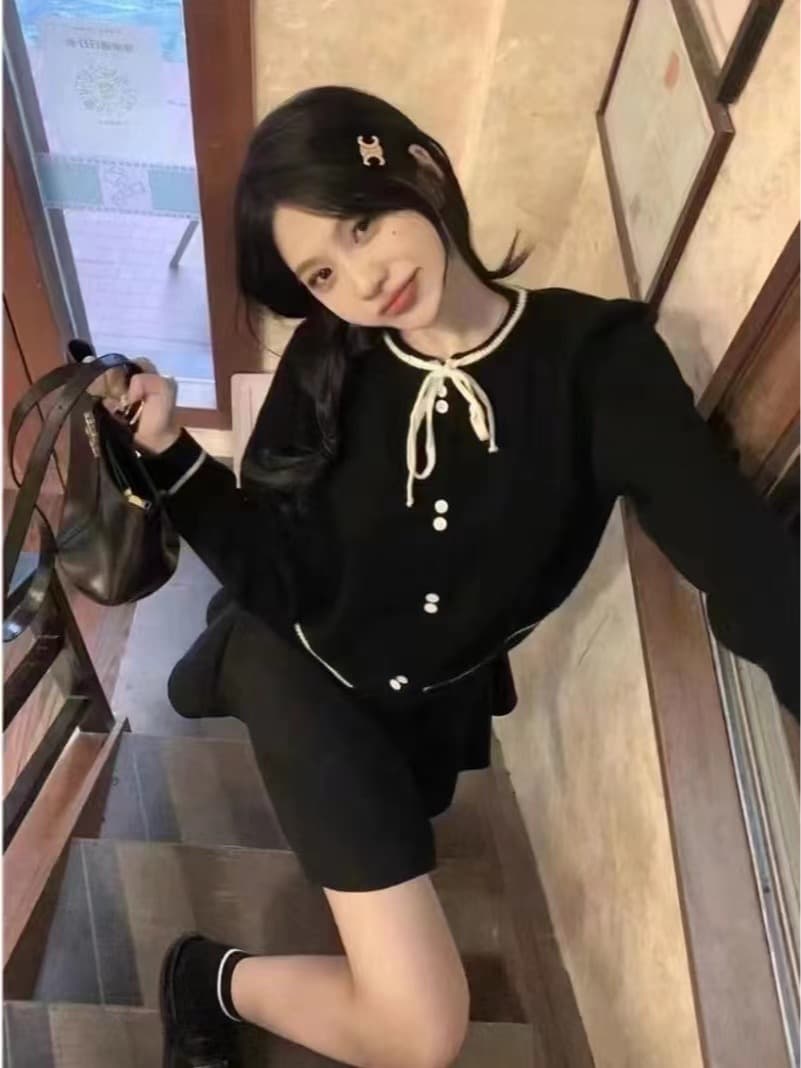 가을 새로운 한 부서 라운드 넥 레이스업 싱글 줄 버튼 긴팔 단색 루즈핏 양모 니트 스웨터 오픈 가디건 맨위 여성 이미지 3