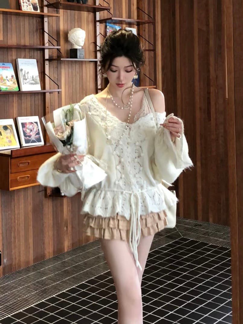 가을 따뜻한 꽃 스웨터 홀로우 아웃 자수 털 공 V넥 루즈핏 펌프 로프 밑단 니트 스웨터 여자 이미지 2