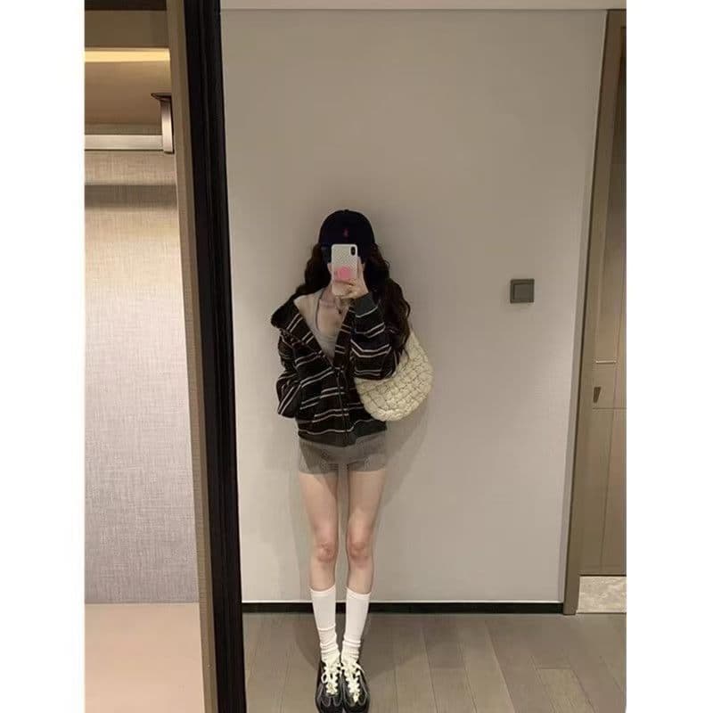 레트로 스트라이프 후드 스웨트 셔츠 여성 2026 봄 가을 디자인 센스 지퍼 오픈 가디건 루즈핏 느긋한 바람 짧은 외투 상세 이미지 3