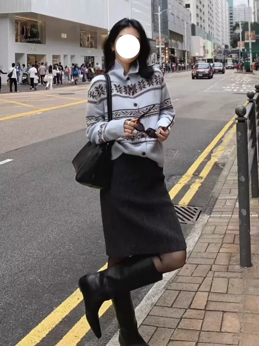 레트로 고급 센스 파란색 공정한 섬 터틀넥 스웨터 여자 가을 겨울 루즈핏 느긋한 바람 크리스마스 니트 카디건 코트 상세 이미지 4
