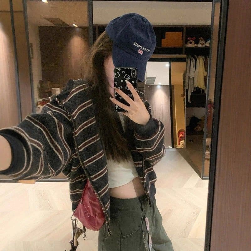 레트로 스트라이프 부드러운 찹쌀 스웨터 여성 코트 가을 겨울 루즈핏 느긋한 바람 디자인 센스 작은 대중 두꺼운 니트 스웨터 맨위 이미지 4
